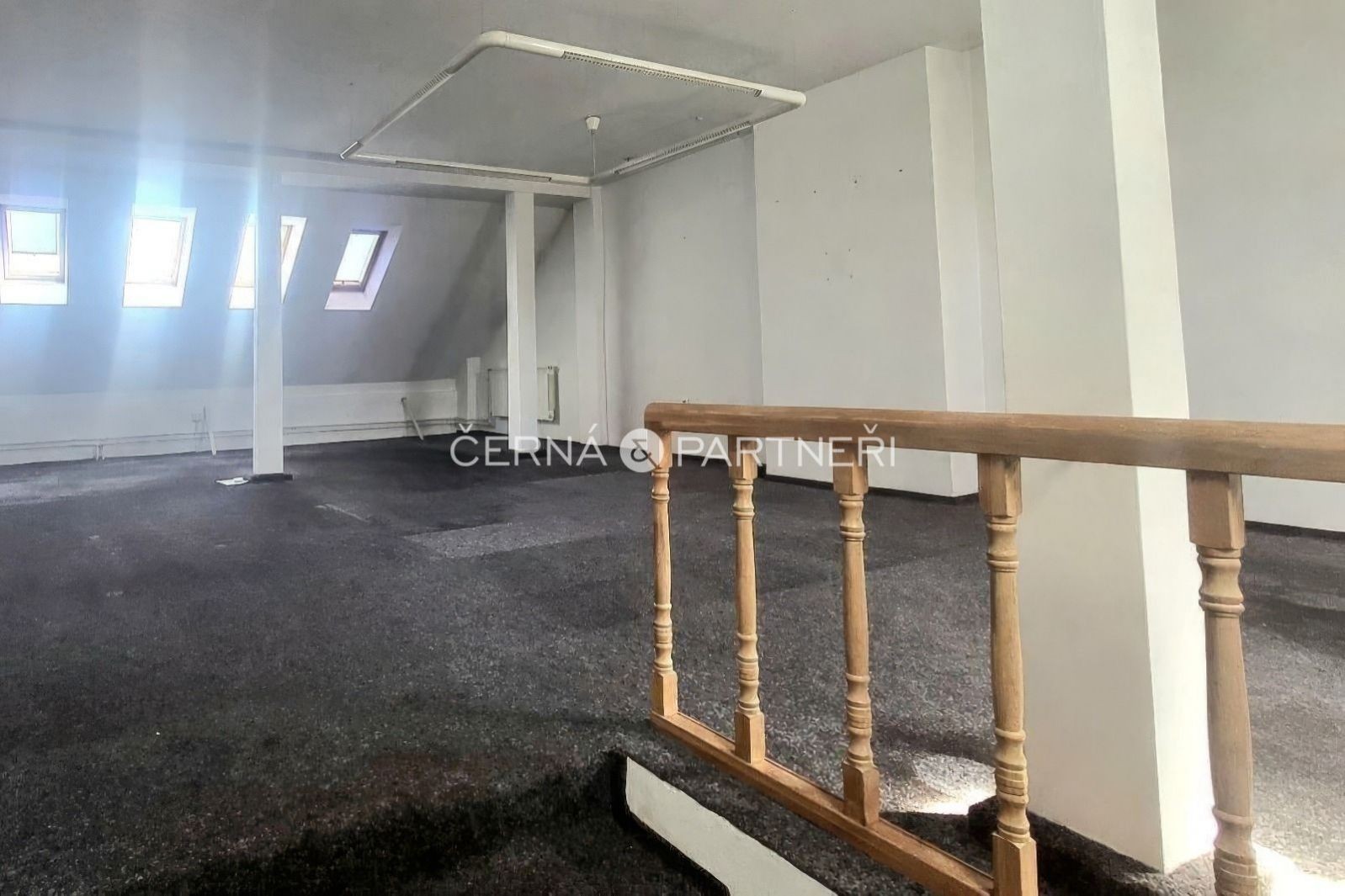 Pronájem komerční - Modlanská, Teplice Trnovany, 31 m² - 5