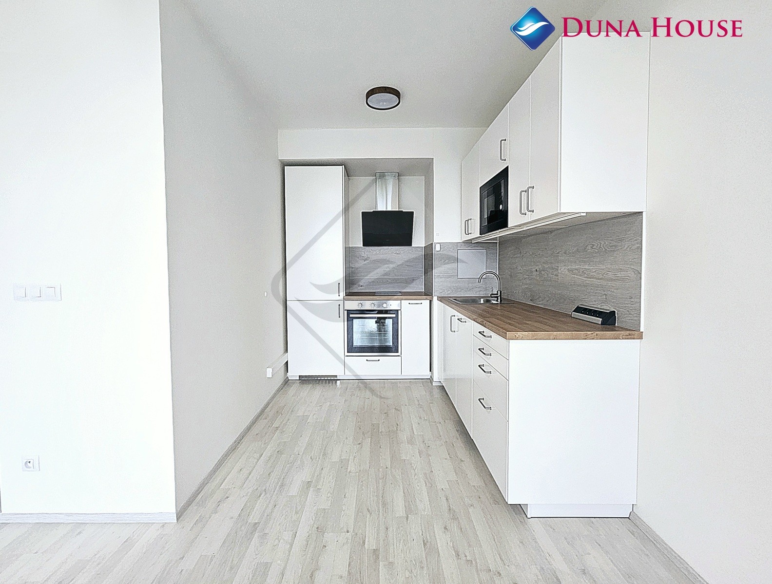 1+kk, Kročehlavy, Kladno, 39 m²