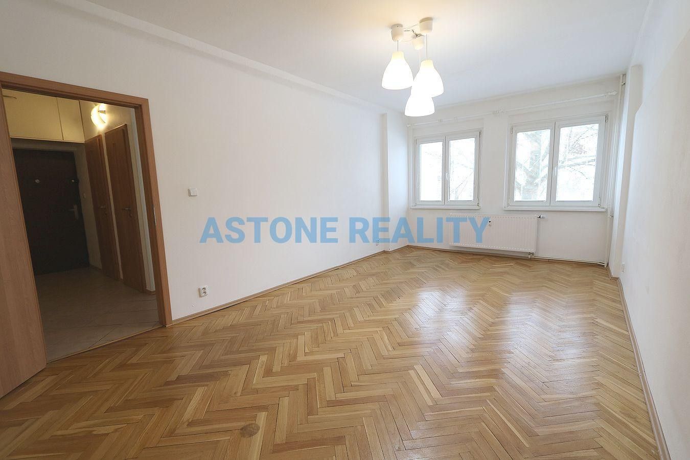 Prodej byt 1+1 - Malinová, Praha, 42 m²