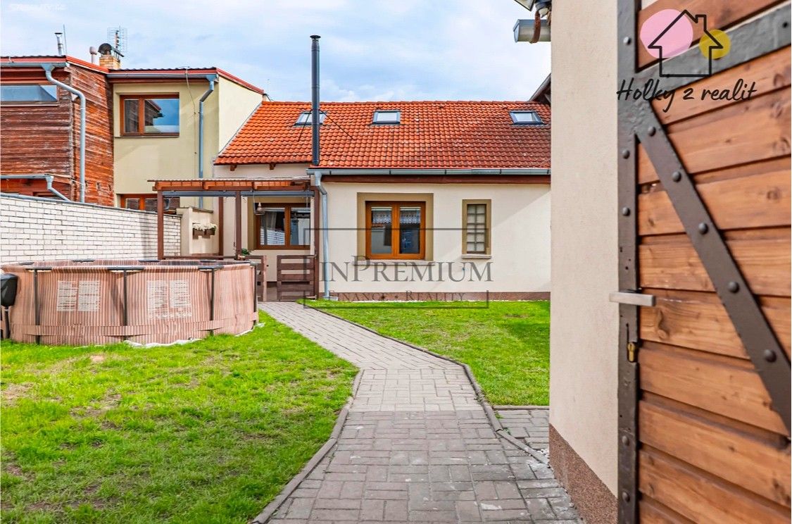 Rodinné domy, Brandýsek, 273 41