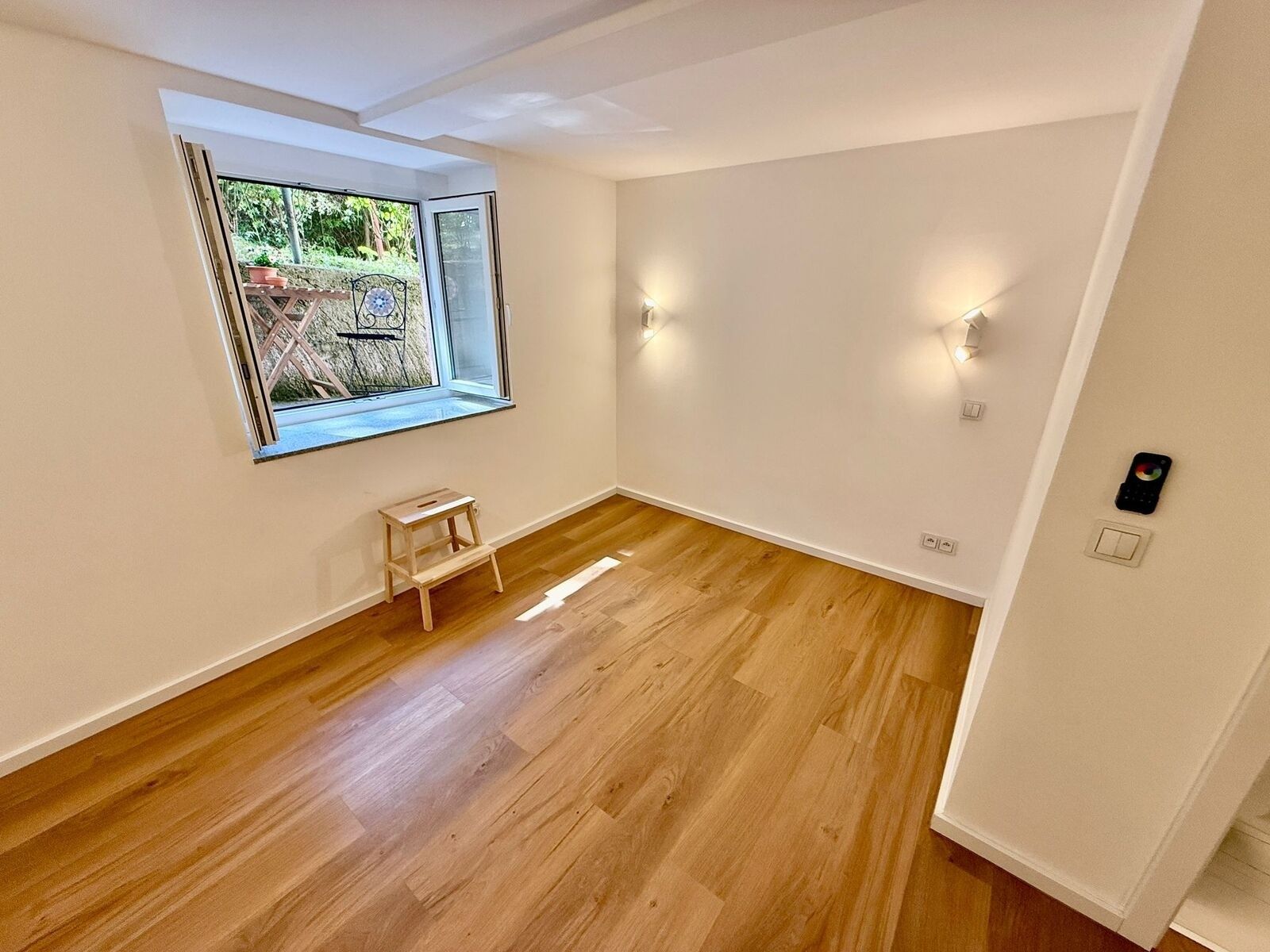 1+kk, Nad Kajetánkou, Praha Břevnov, 16 m² - 1