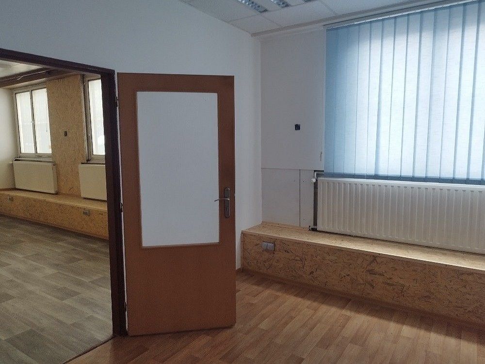 Kancelář, 65 m²