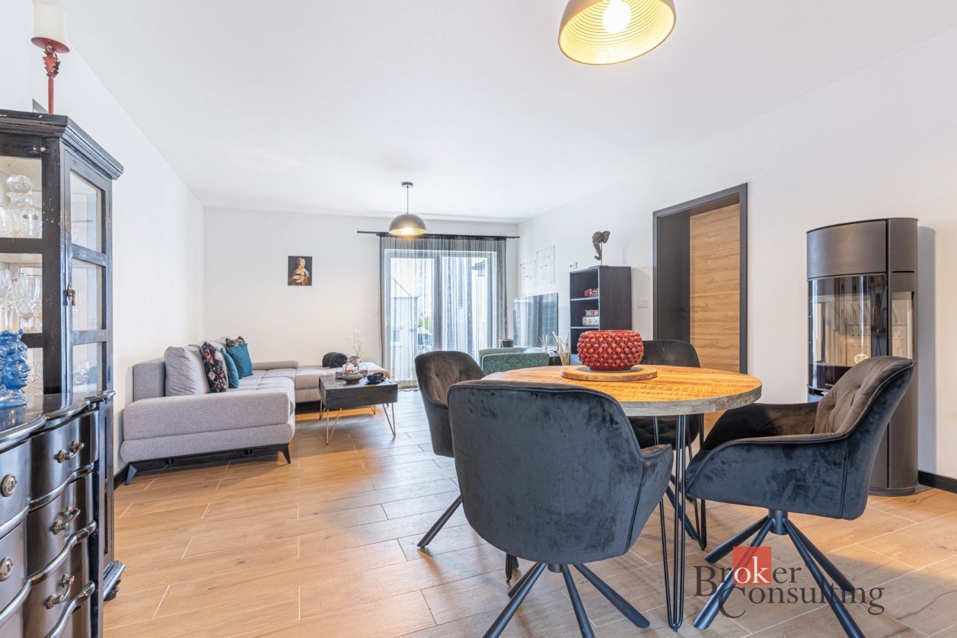 Prodej rodinný dům - Vladislavova,Chýně, 290 m² - 5