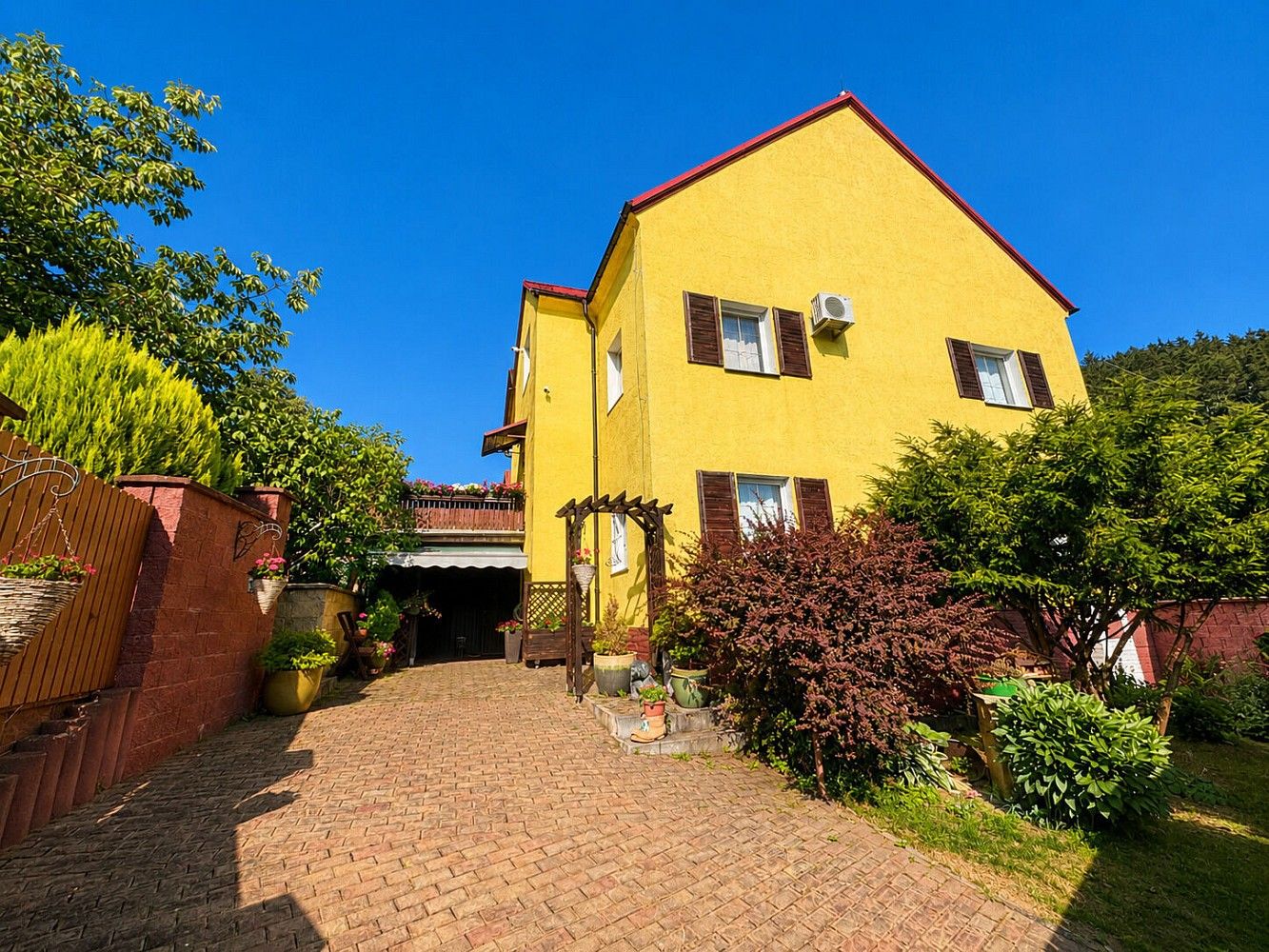 Rodinné domy, Jáchymov, okres Karlovy Vary, Karlovarský kraj, 420 m² - 1