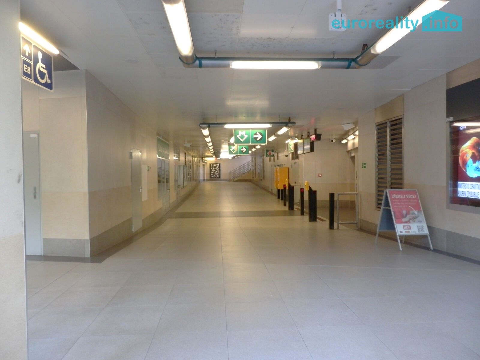 Pronájem obchodní prostory - Praha, 38 m² - 2