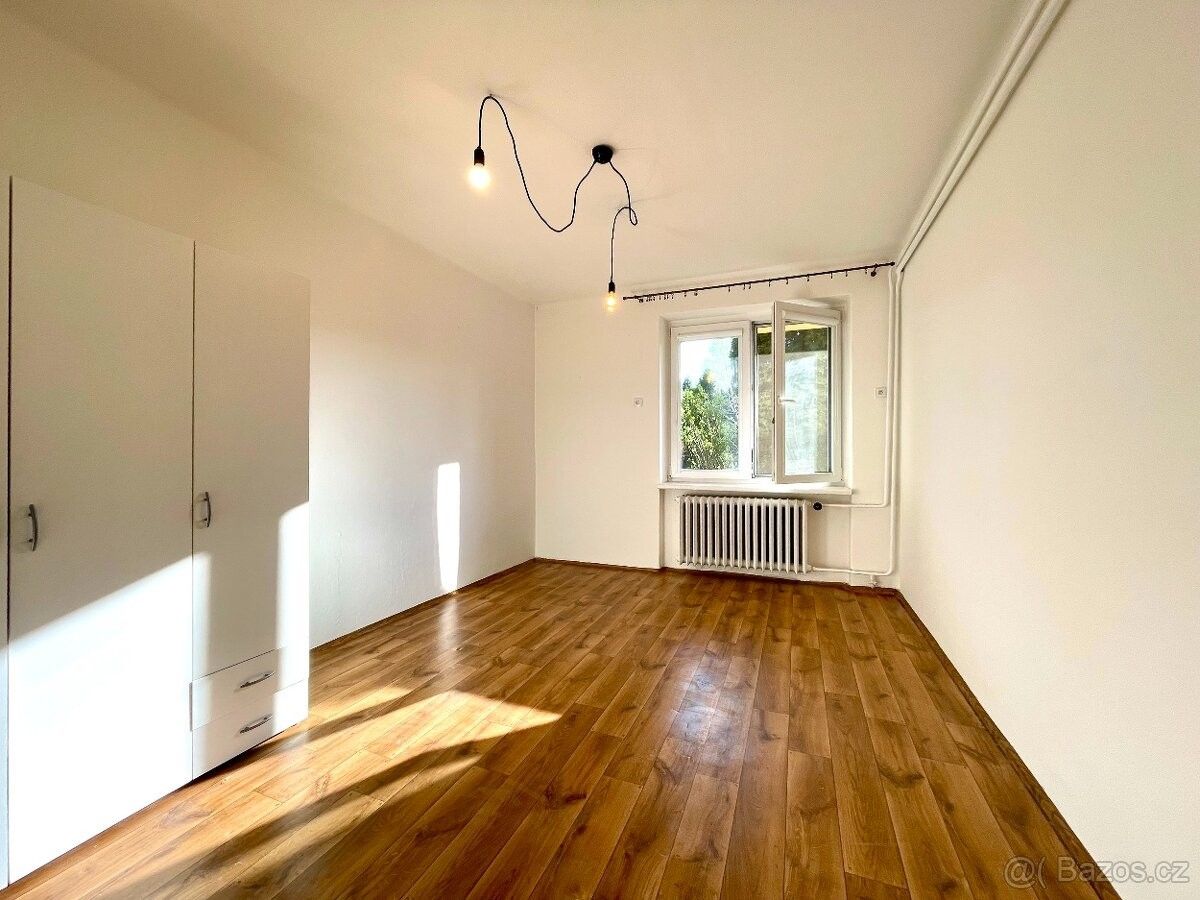 Byty, Český Těšín, 737 01