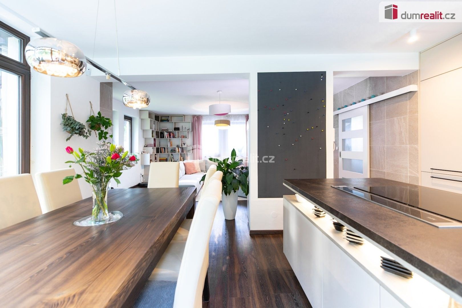 Rodinný dům · 249 m² · Minerální, Praha - 4