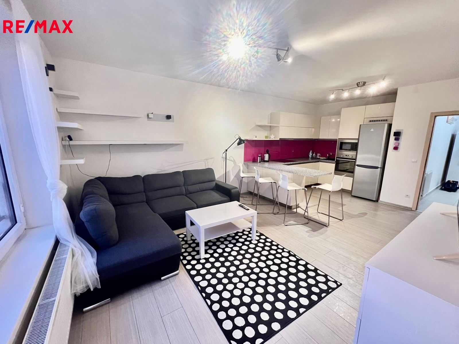 Pronájem byt 2+kk - Jana Hrubého, Pardubice, 62 m²