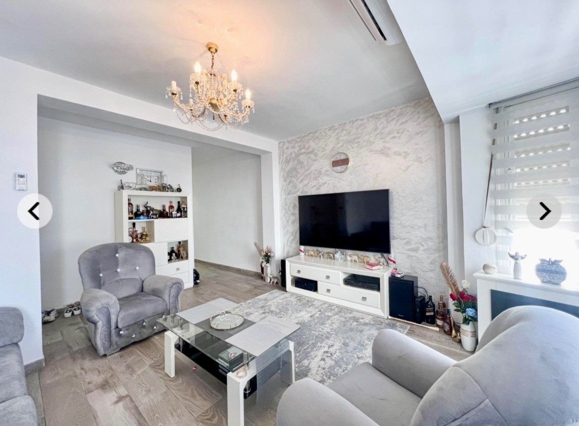 Prodej byt - Jabkenice, 294 45