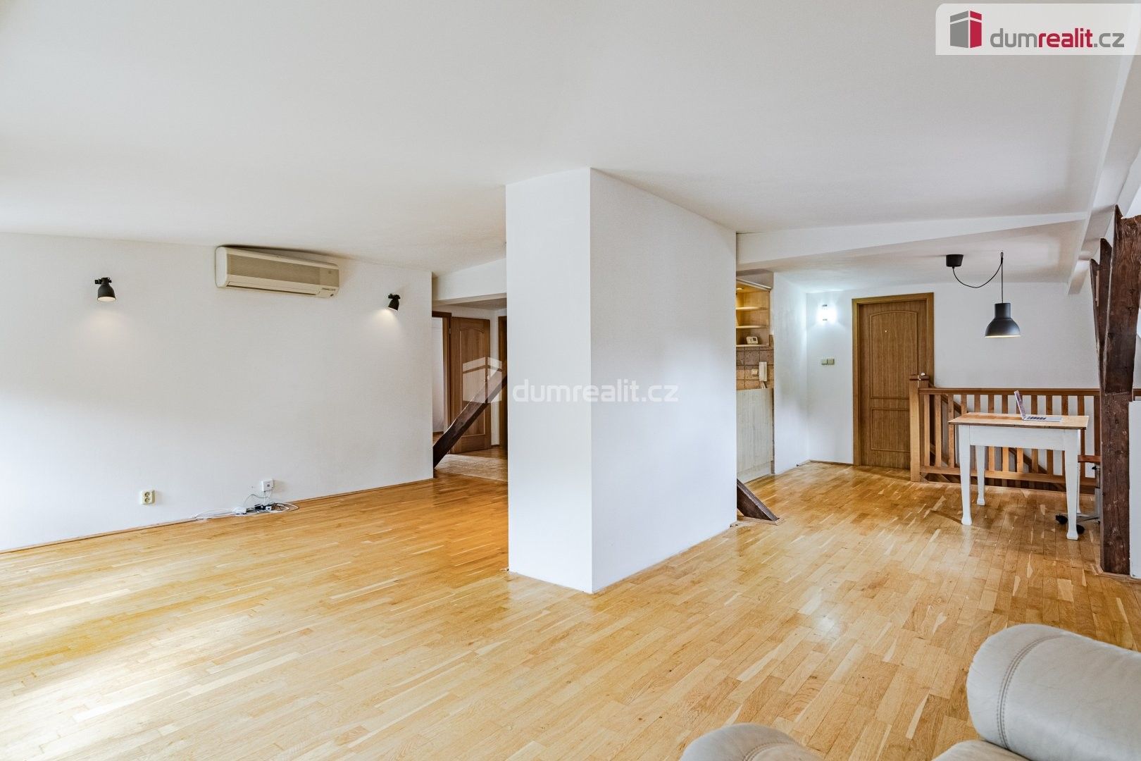 Prodej byt 3+kk - Svahová 1011, Karlovy Vary, 100 m² - 5