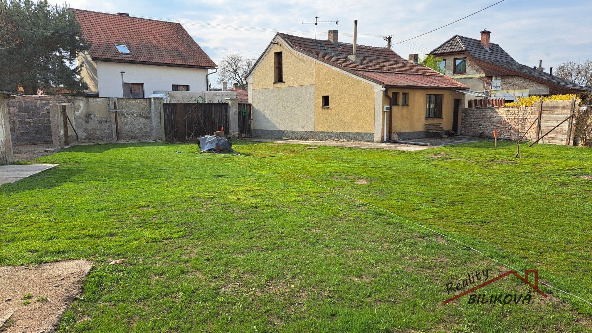 Rodinné domy, Záryby, 90 m² - 1