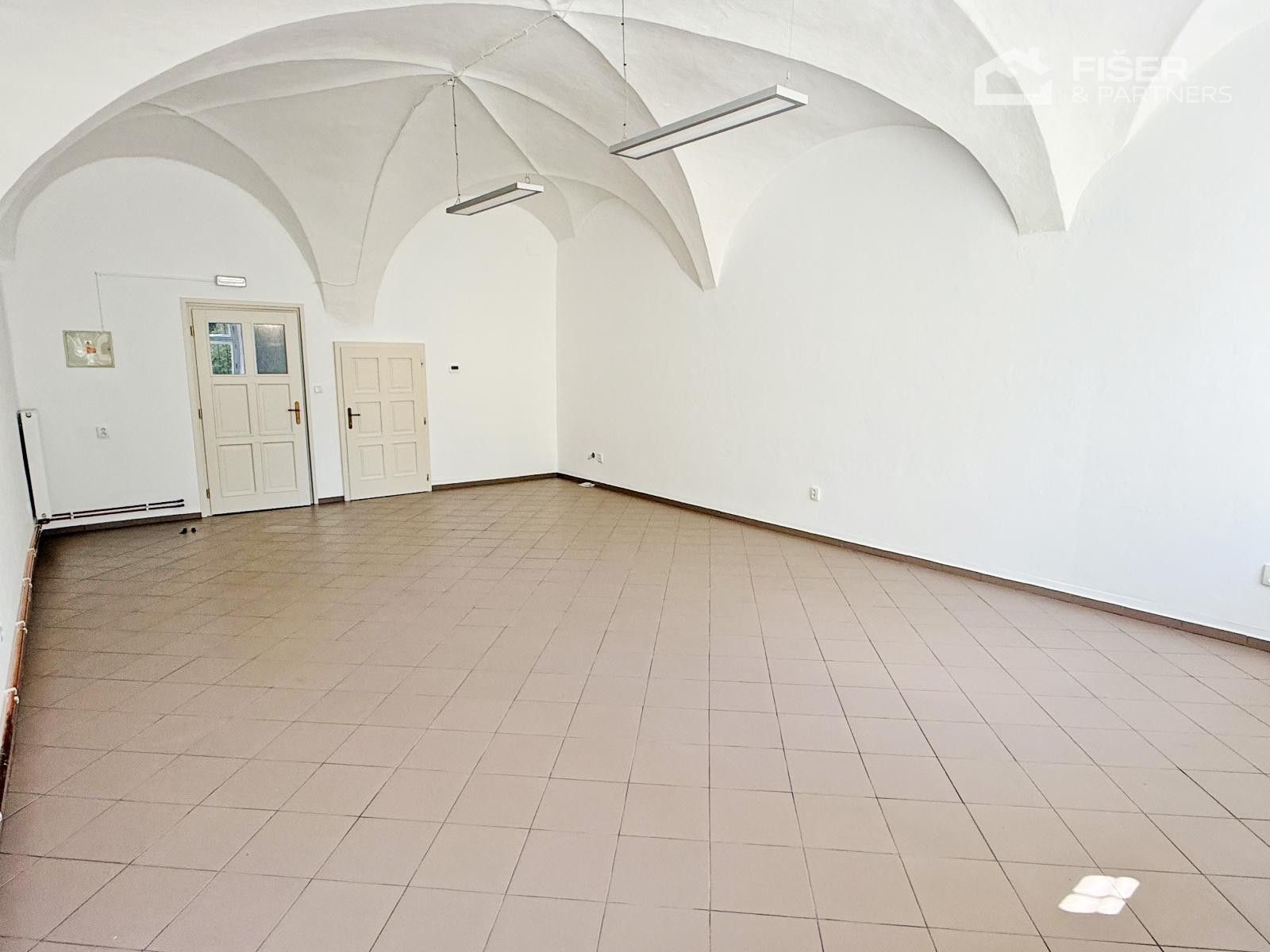 Pronájem kancelář - Náměstí, Valašské Meziříčí, 46 m² - 5