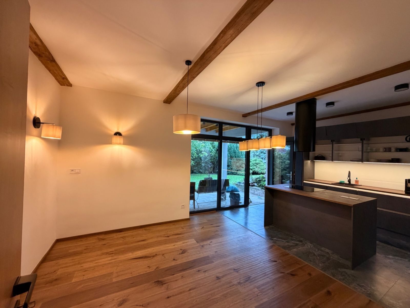 2+kk, Pod Fialkou, Praha - Smíchov, 60 m² - 1