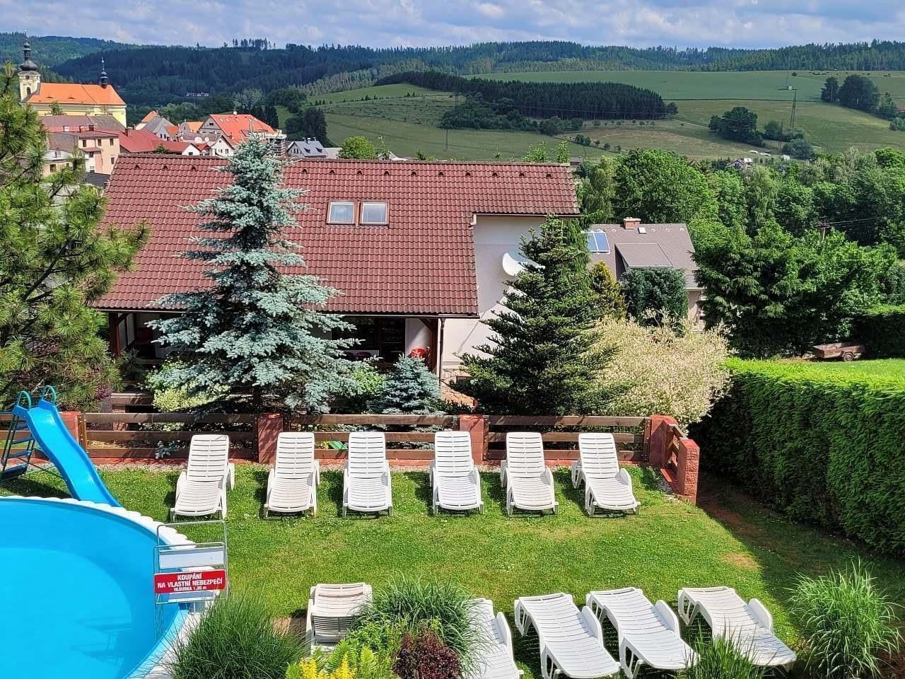 Chaty, Pecka, Královéhradecký kraj