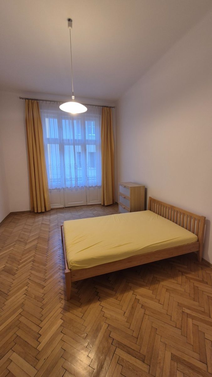 Byt 3+1 · 82 m² · Sládkovičova, Bratislava - mestská časť Staré Mesto - Oblasť Partizánska, Bratislavský kraj - 4