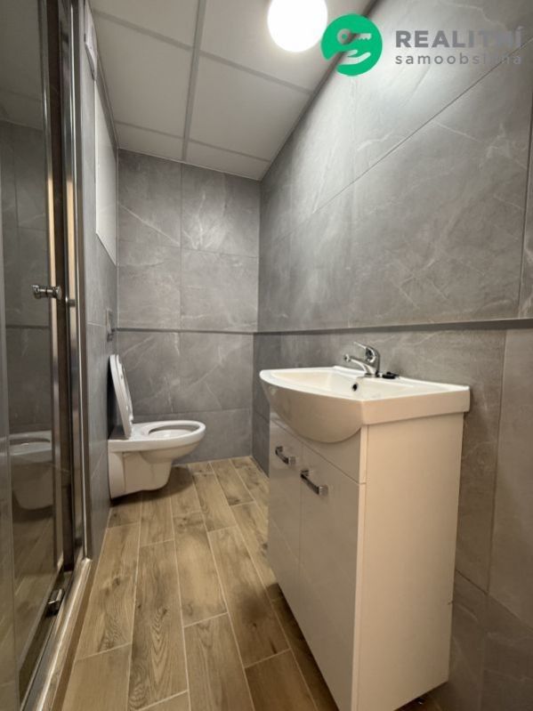 Prodej byt 1+1 - Skalková, Chomutov, 36 m²