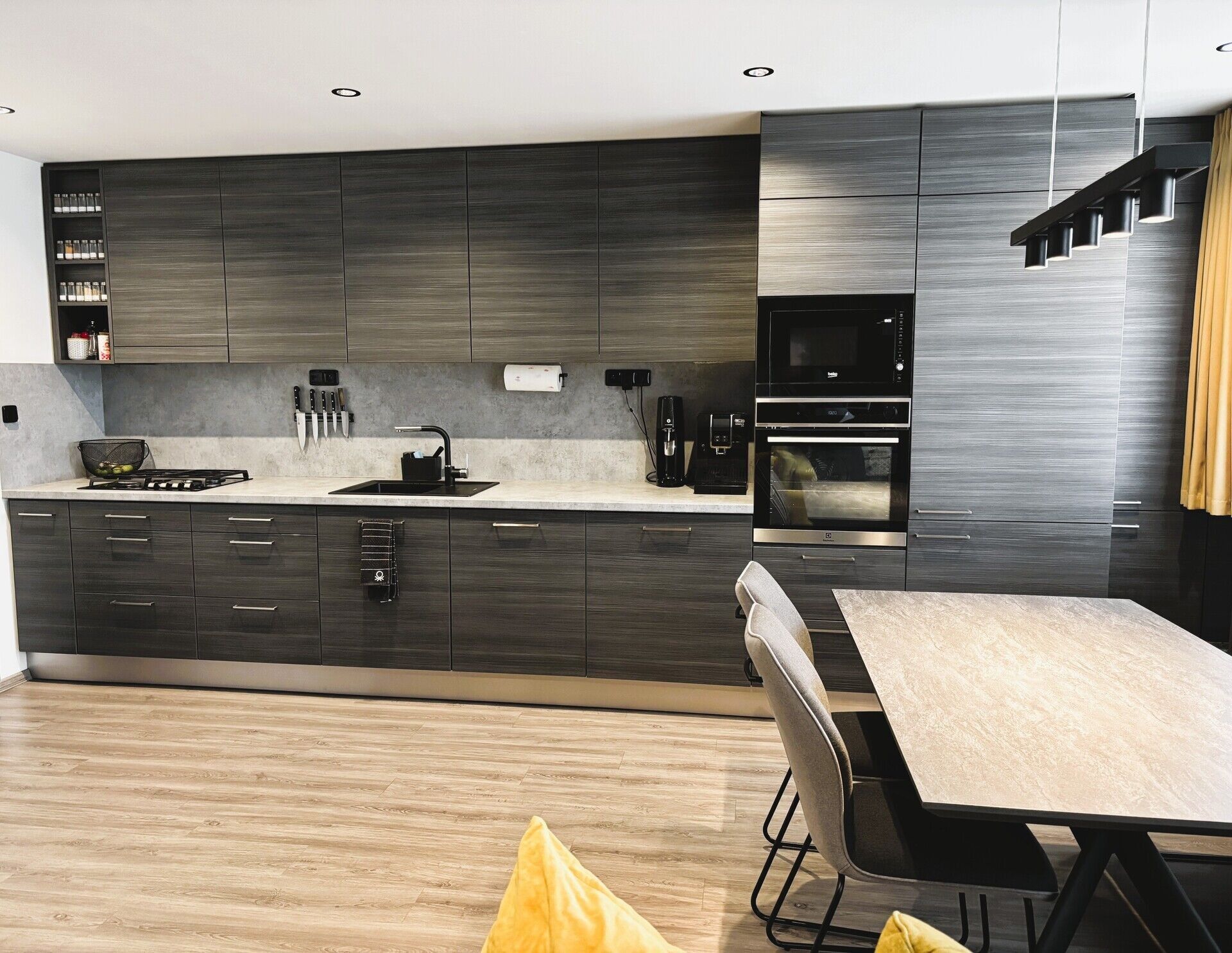 Prodej byt 3+kk - Livornská, Praha, 77 m²