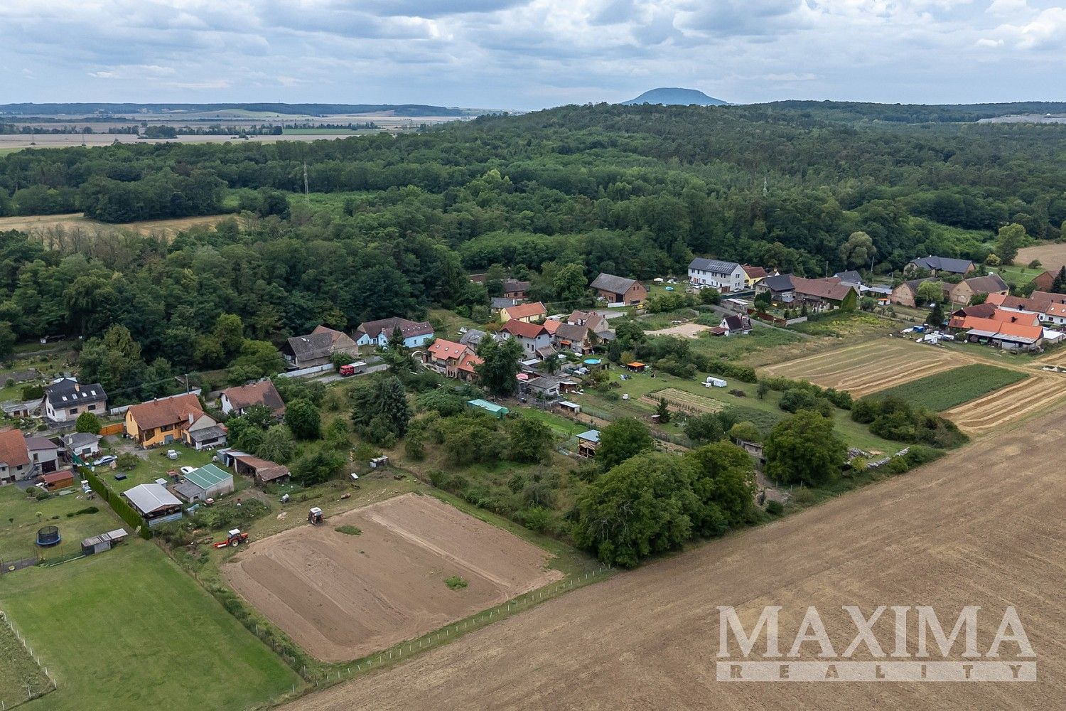 Pozemky pro bydlení, Dolní Beřkovice - Podvlčí, okres Mělník, Středočeský kraj - 2