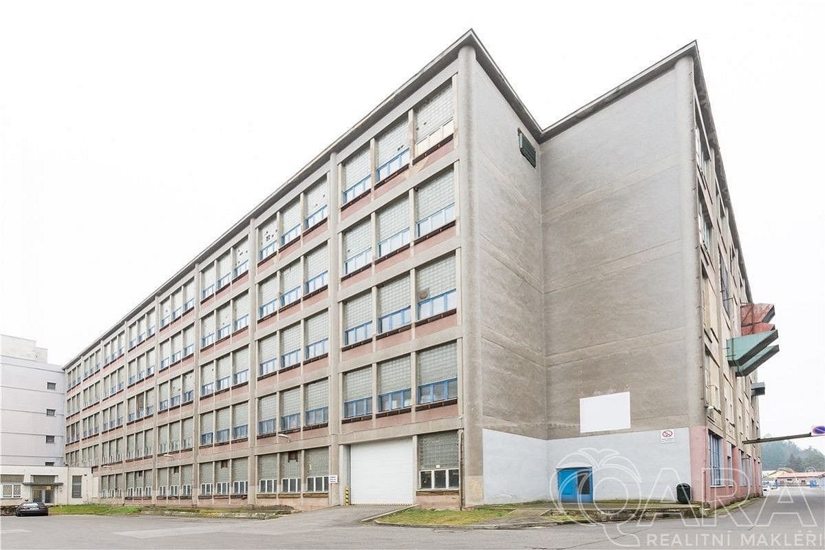 Sklad, 4 000 m²