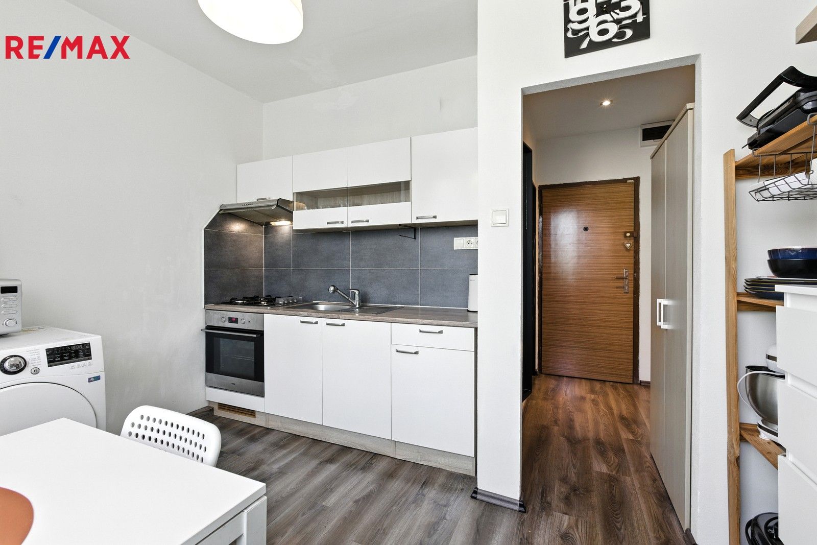 1+1, Chlebovická, Praha, 32 m²