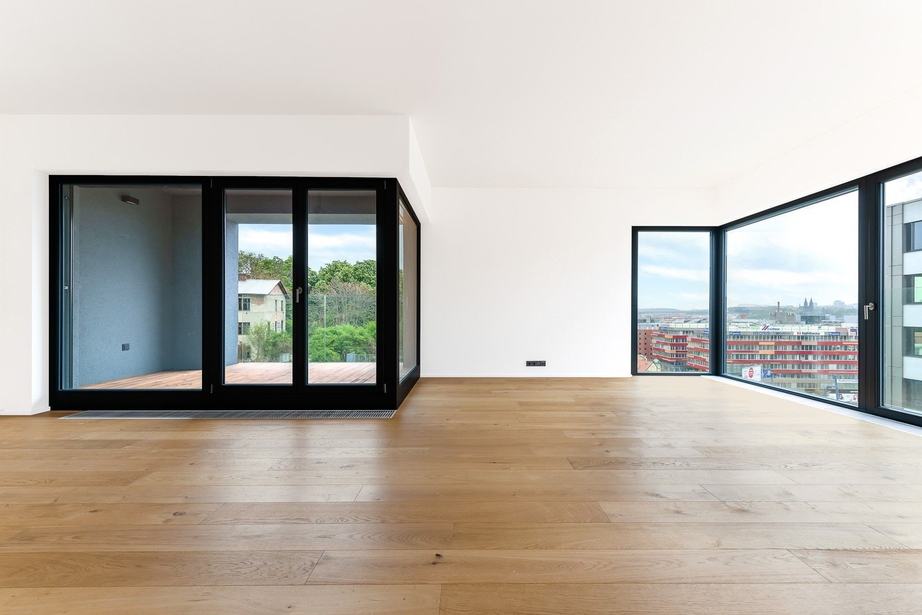 3+kk, Grafická, Praha - Smíchov, 92 m² - 1
