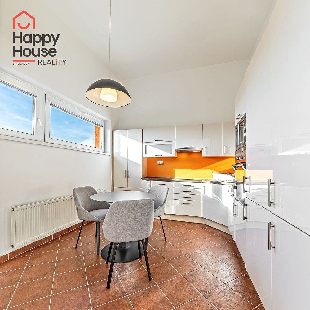Pronájem byt 2+kk - U Židovského hřbitova, Beroun - Beroun-Město, 49 m² - 5