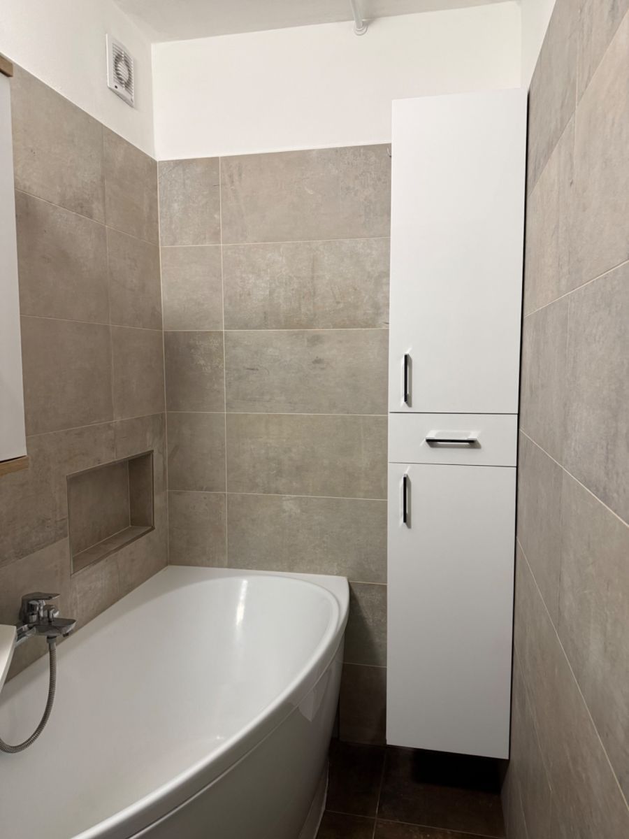 Pronájem byt 2+kk - Jana Růžičky, Praha - Kunratice, 45 m² - 5