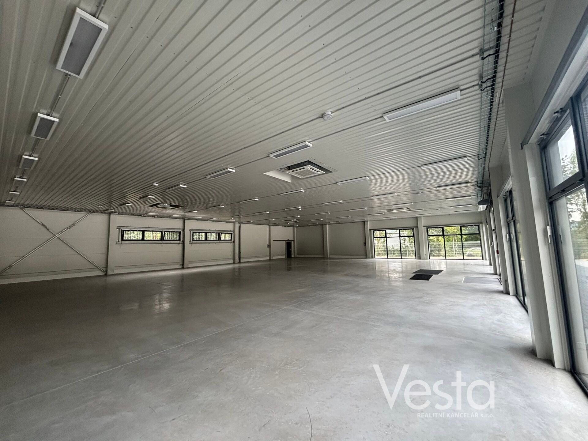 Obchodní prostory · 689 m² · Benešovská  , Děčín II-Nové Město - 4