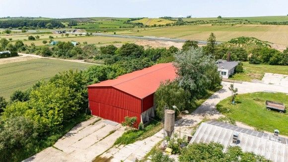 Sklady, Moravský Písek, 696 85