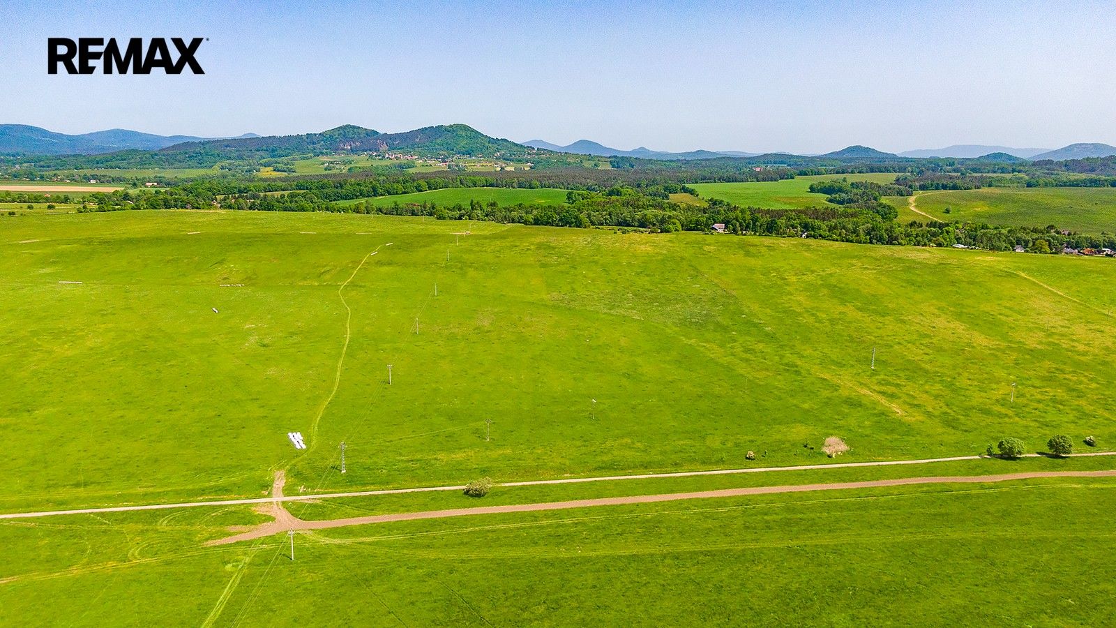 Louky, Česká Lípa, 112 893 m² - 1