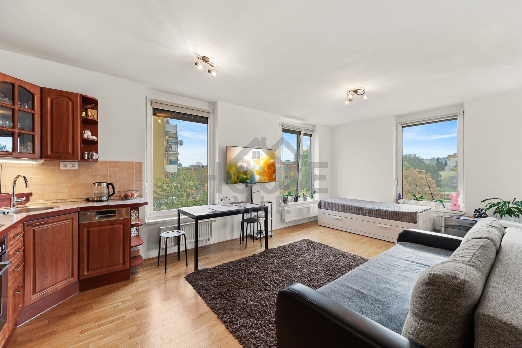 2+kk, Kostomlatská, Praha Letňany, 47 m² - 1