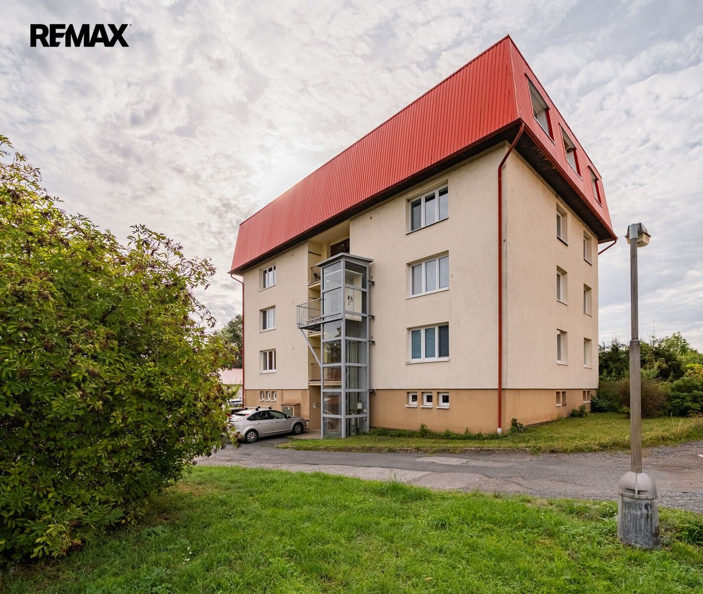 3+1, Náměstí Vítězslava Hálka 96, Odolena Voda Dolínek, 77 m² - 1