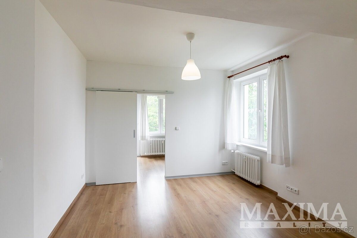 Pronájem byt 2+1 - Praha, 100 00, 55 m²