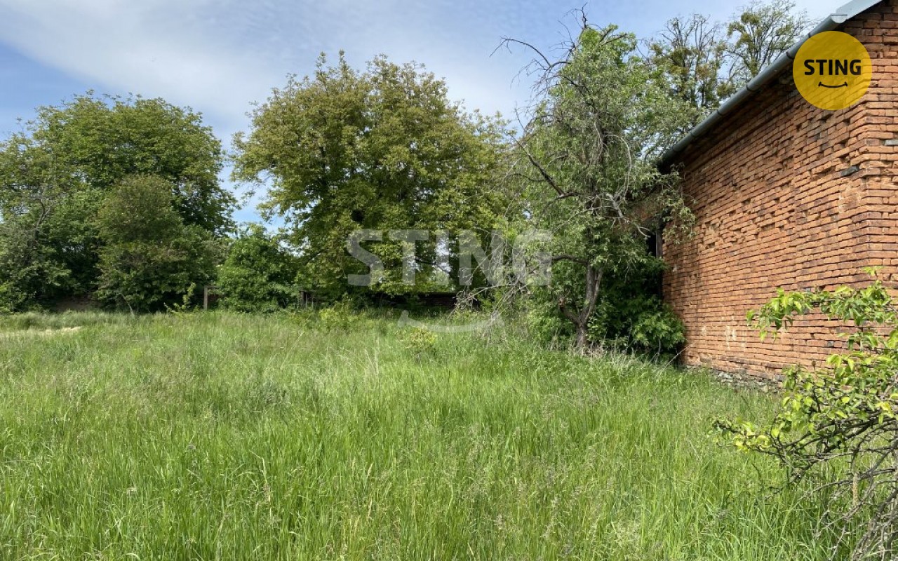 Prodej pozemek pro bydlení - Třeština, 998 m² - 5