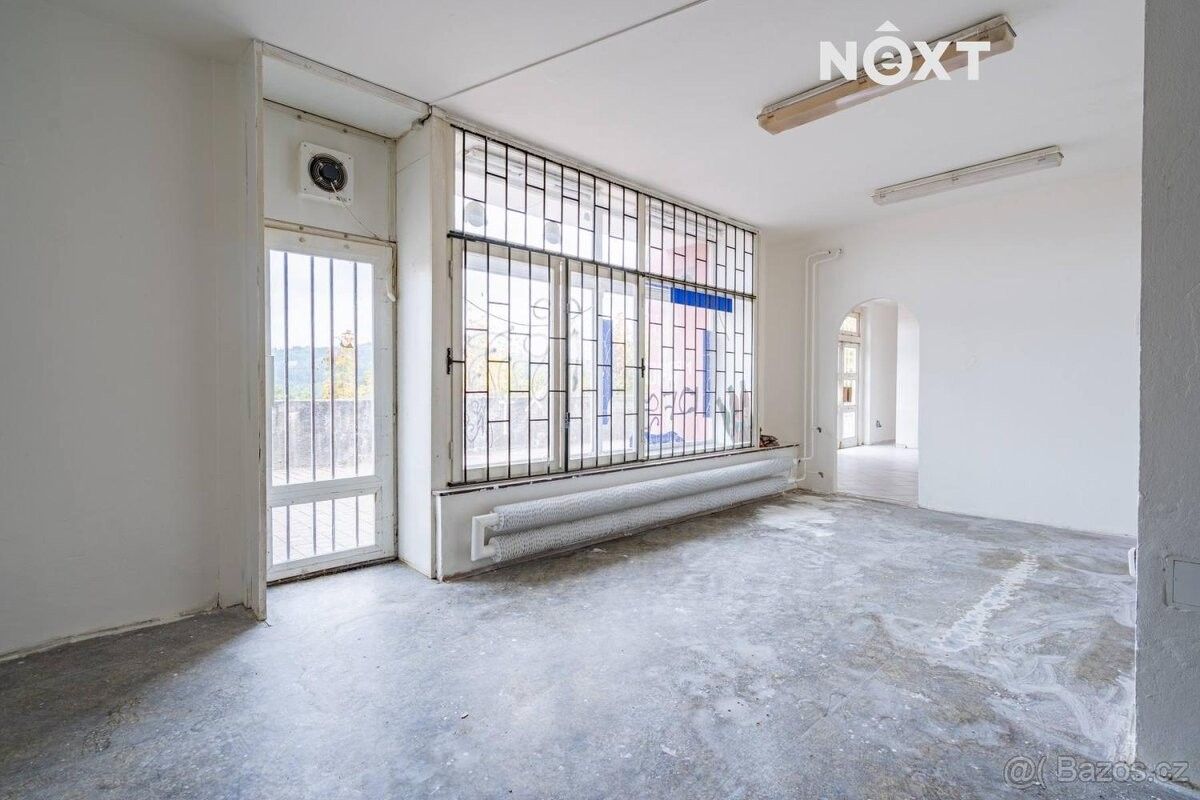 Pronájem obchodní prostory - Český Krumlov, 381 01