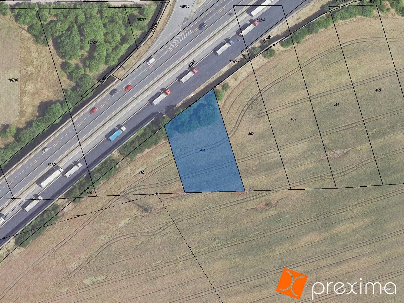 Komerční pozemek, 1 823 m²