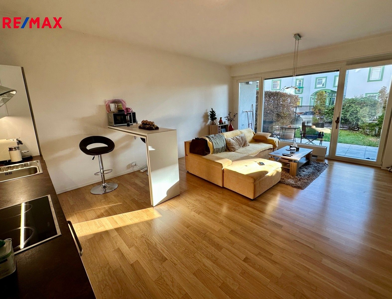 Pronájem byt 1+kk - Nad Ryšánkou, Praha, 57 m²