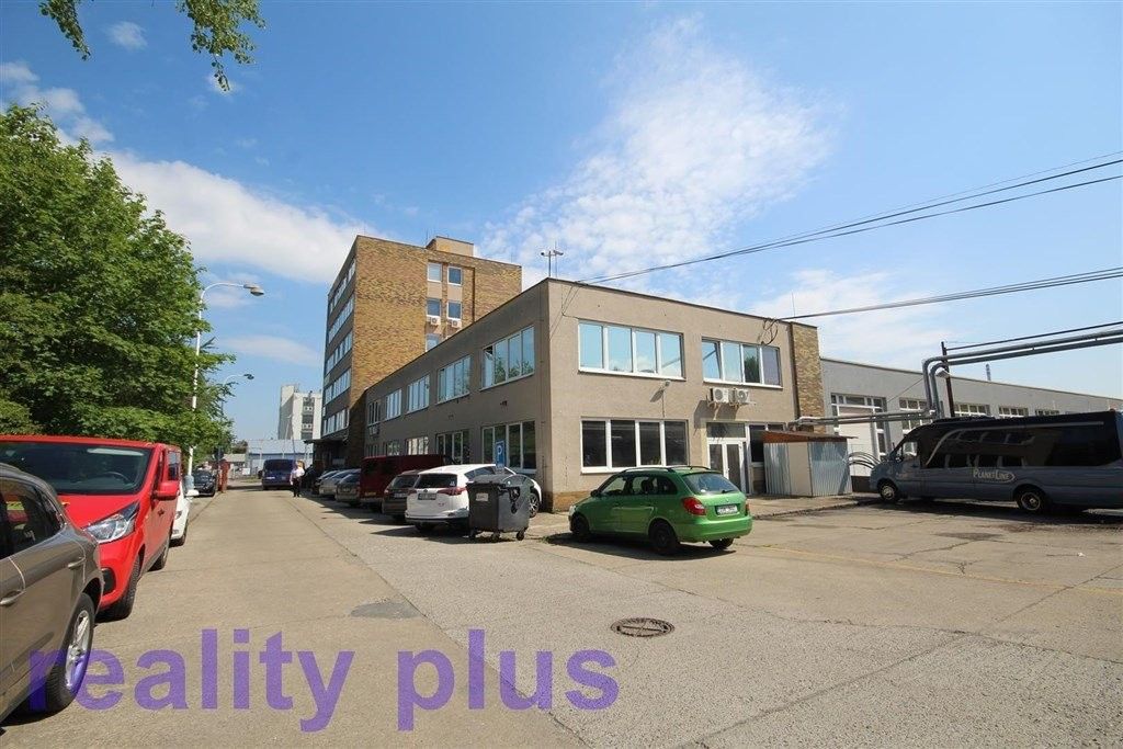 Nemovitost · 12 m² · Služeb 3056, Praha Strašnice - 3