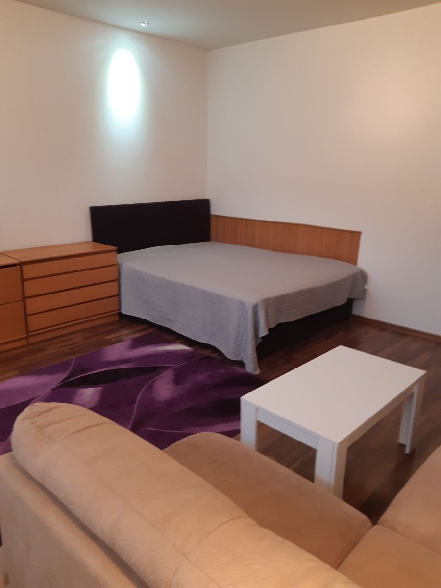 Pronájem byt 2+kk - Jeronýmova, Písek - Písek, Jihočeský kraj, 55 m² - 2