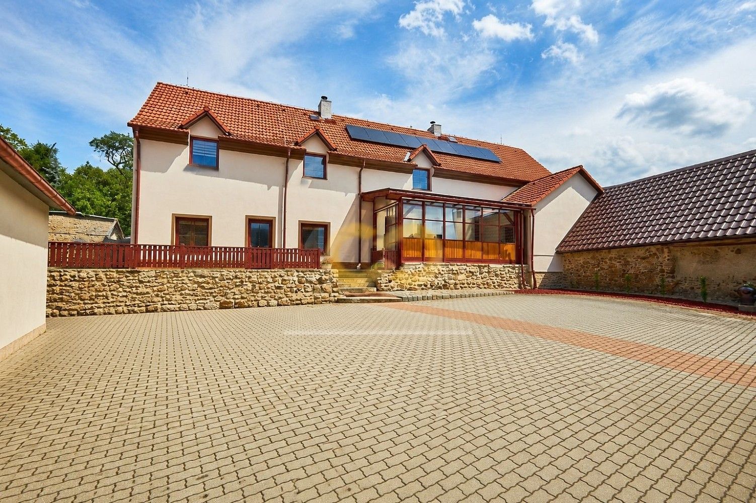 Výrobní prostory, Vlachovo Březí, okres Prachatice, Jihočeský kraj, 930 m² - 2