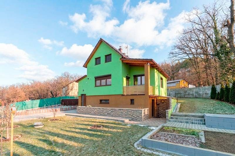 Pronájem chata - Na Jitřence, Praha, 85 m²