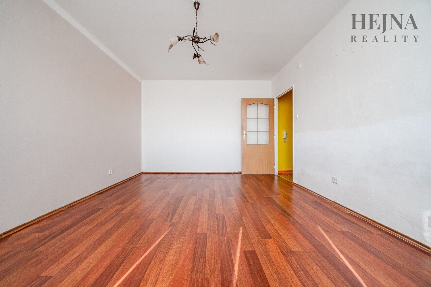 Prodej byt 1+1 - Ostrava - Poruba, okres Ostrava-město, Moravskoslezský kraj, 26 m² - 5