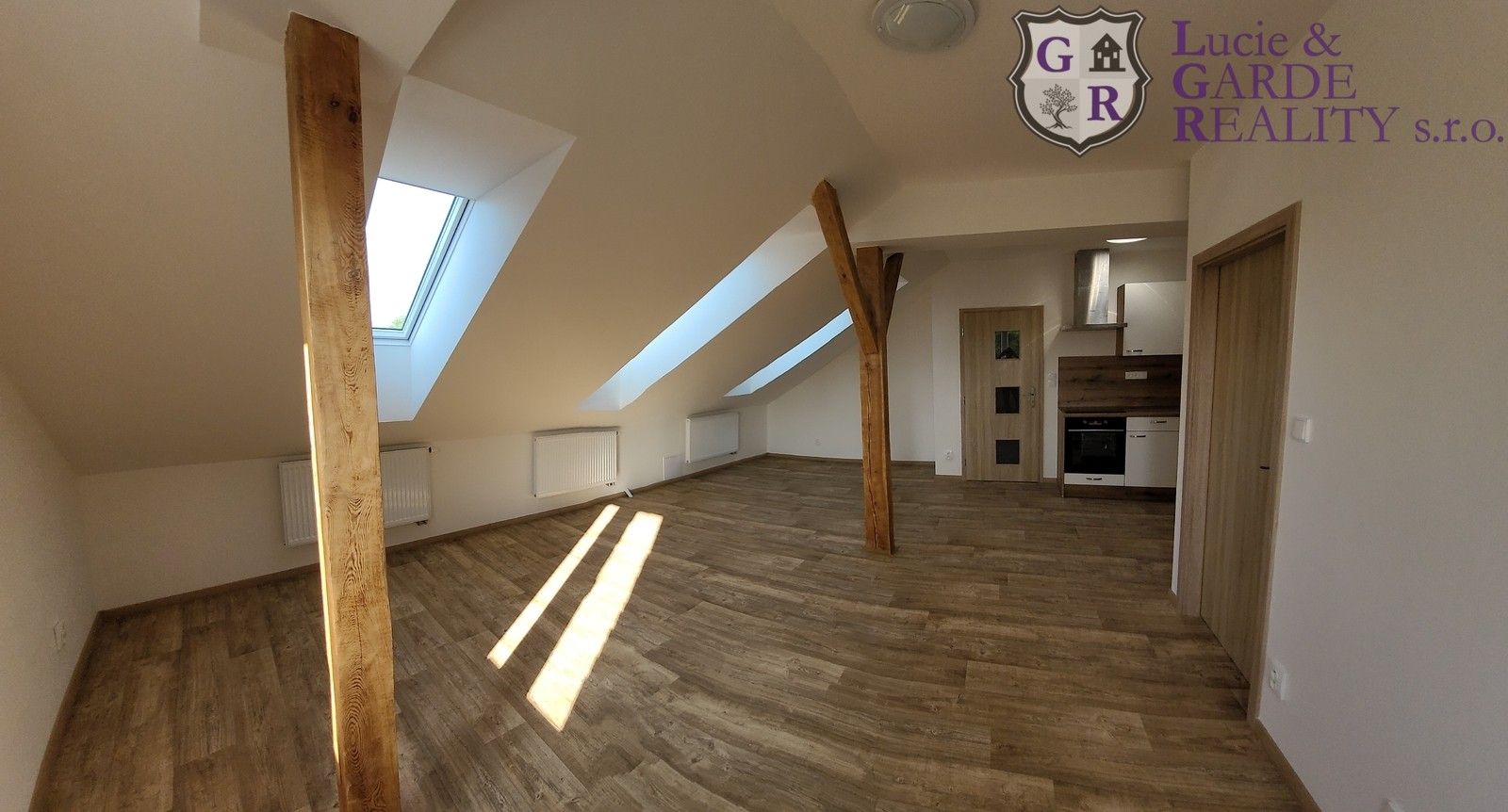 2+kk, Třída Václava Vaniše, Mladá Vožice, 60 m² - 2