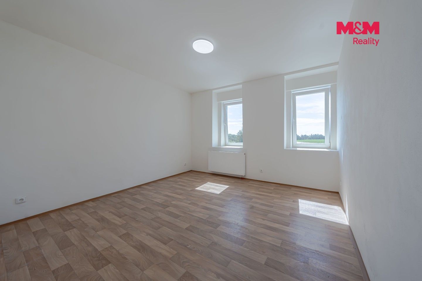 Pronájem rodinný dům - Vrátno, 302 m² - 5