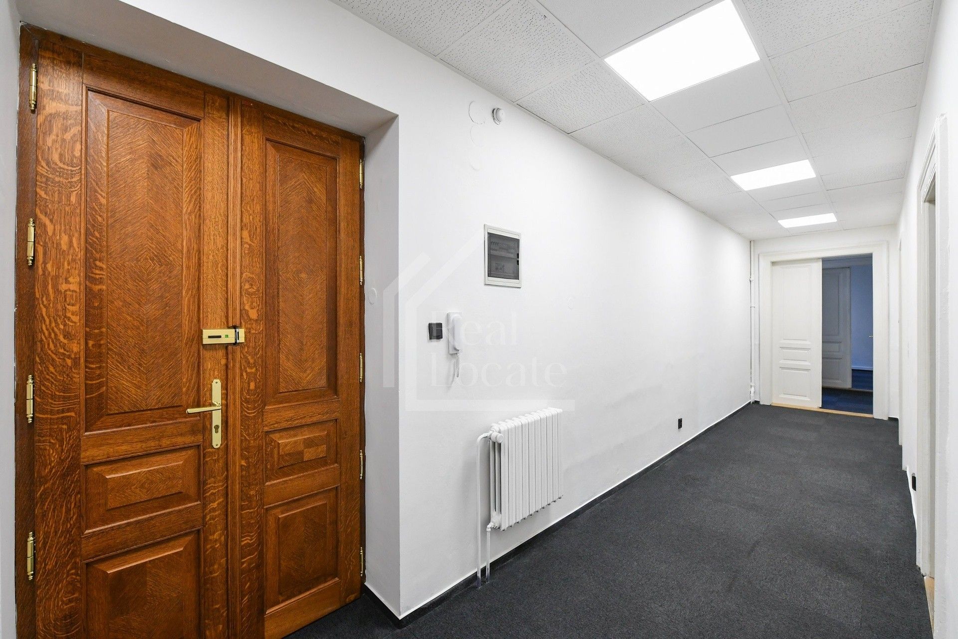 Pronájem kancelář - Lazarská, Praha, 110 m²