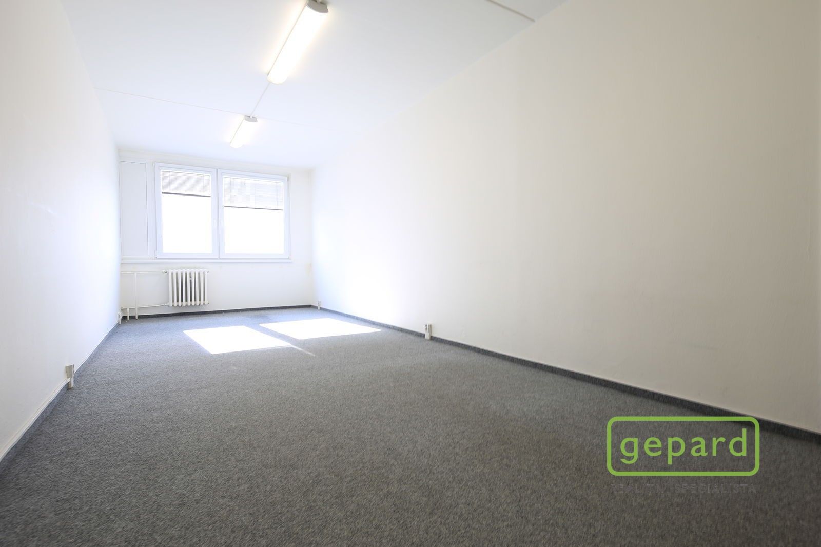 Pronájem kancelář - Novodvorská, Praha, 12 m²