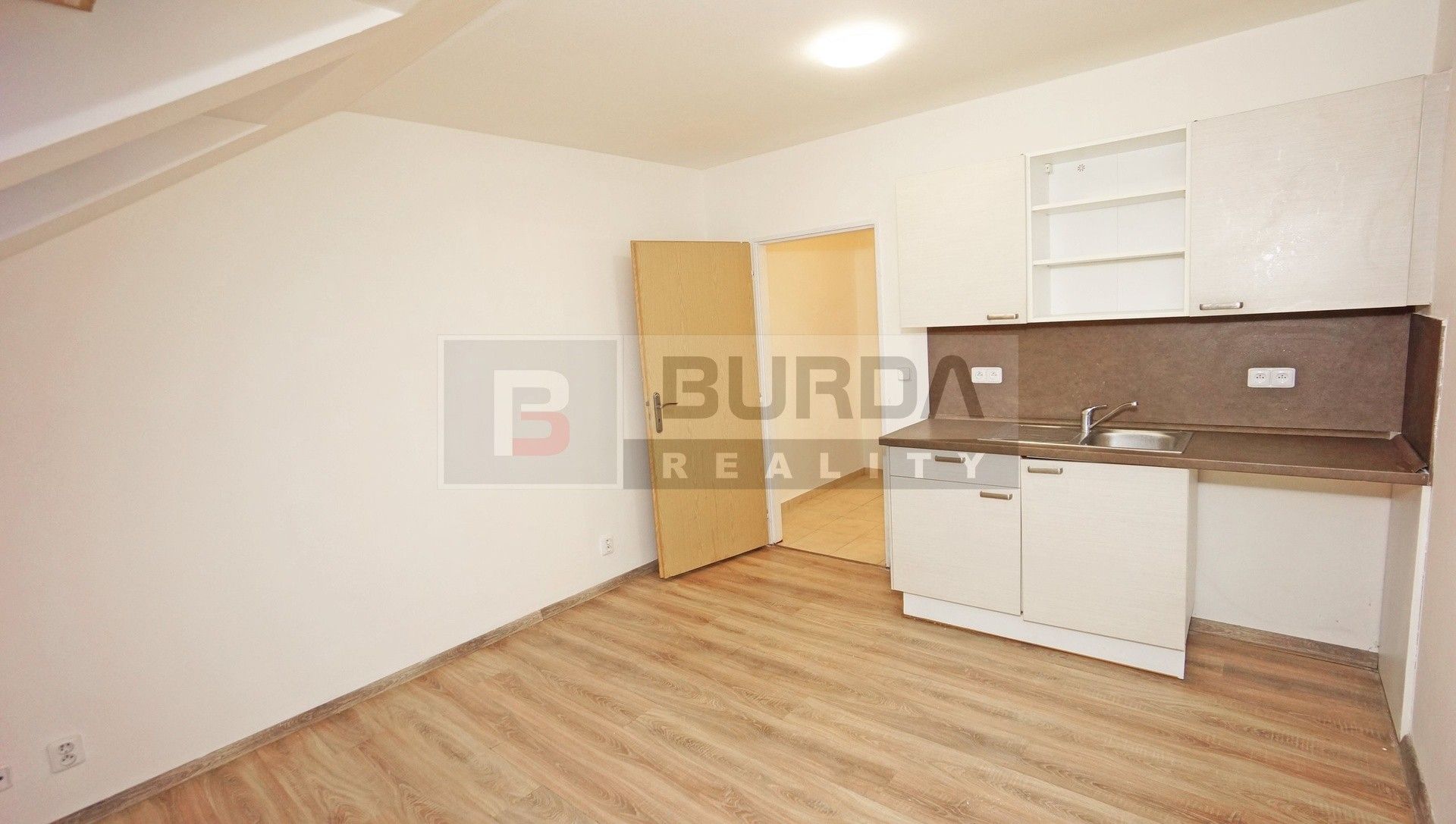 Byt 1+kk · 25 m² · Neratovice - 3
