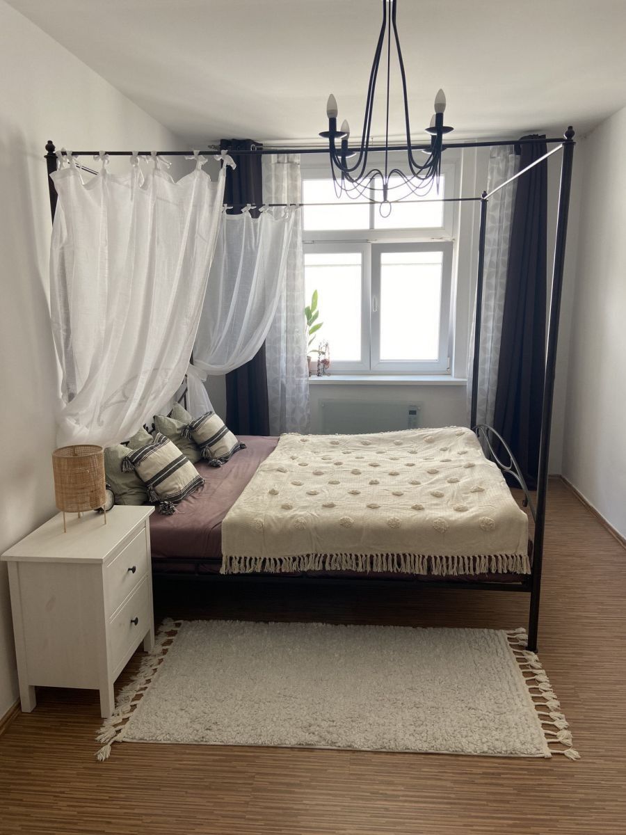 Byty, Na Veselí, Praha - Nusle, 59 m² - 2