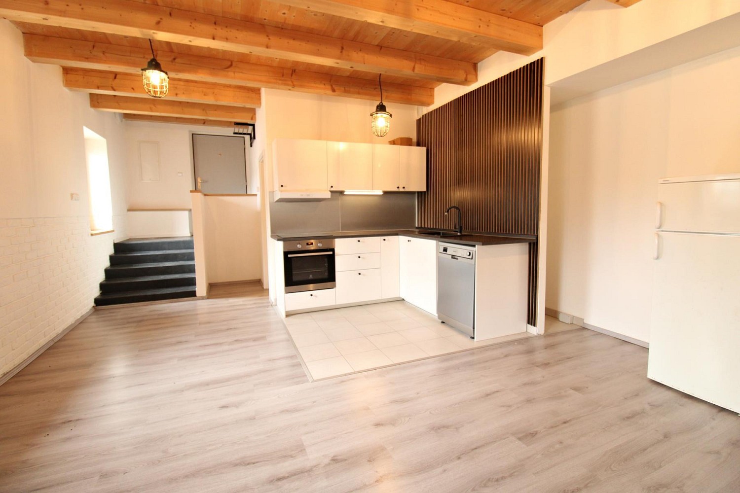 Byt 4+kk · 93 m² · Husova, Řevničov, okres Rakovník - 4