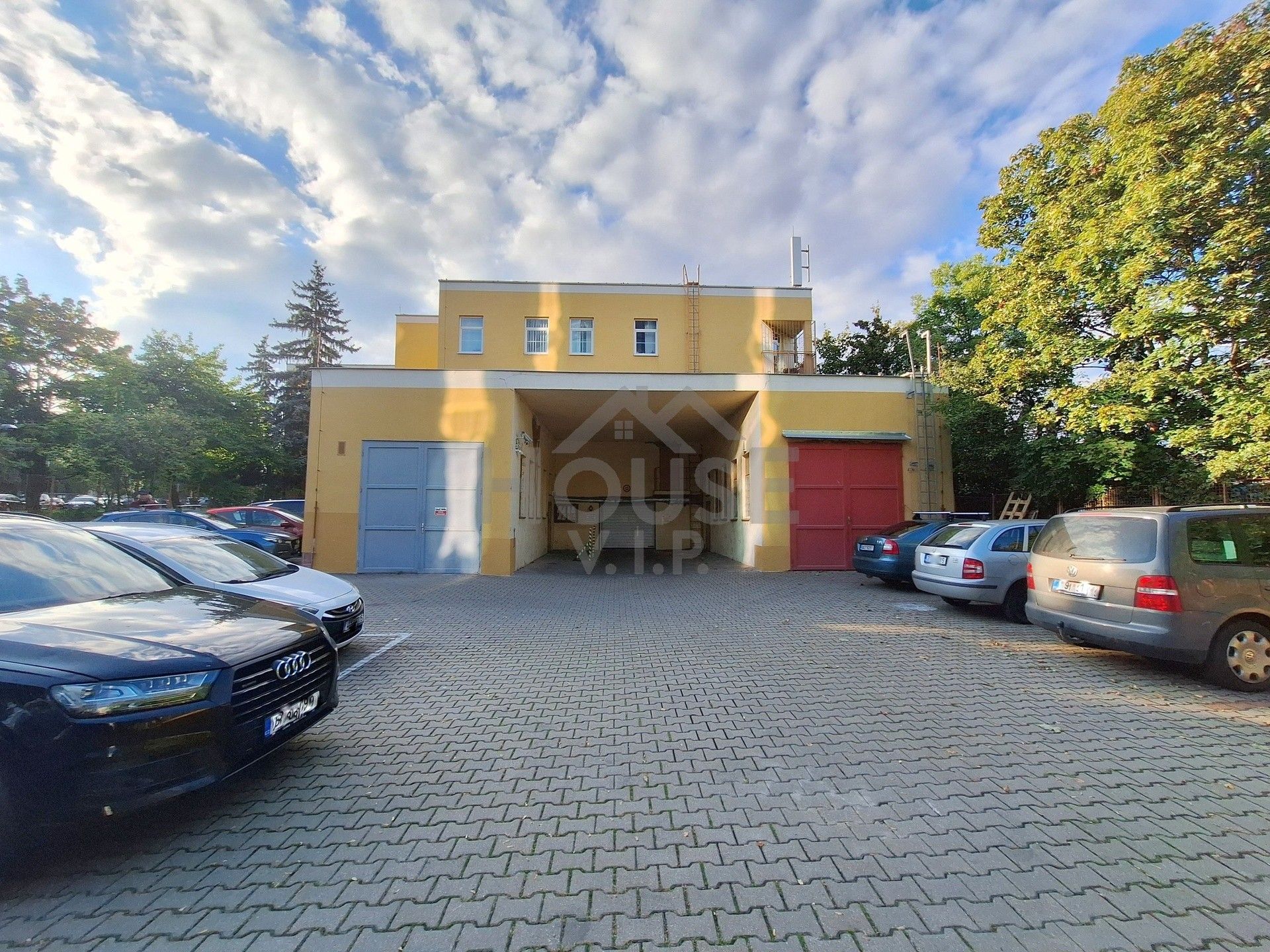 Prodej garáž - Jihlavská, Praha, 14 m²